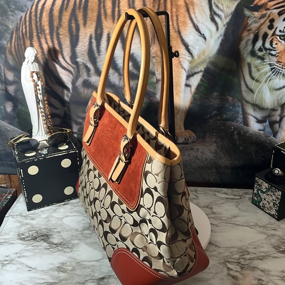 Coach VINTAGE Signature Tote Zip Top Canvas Fabric Rust Suede Top Handle Bag EUC - Picture 2 of 16